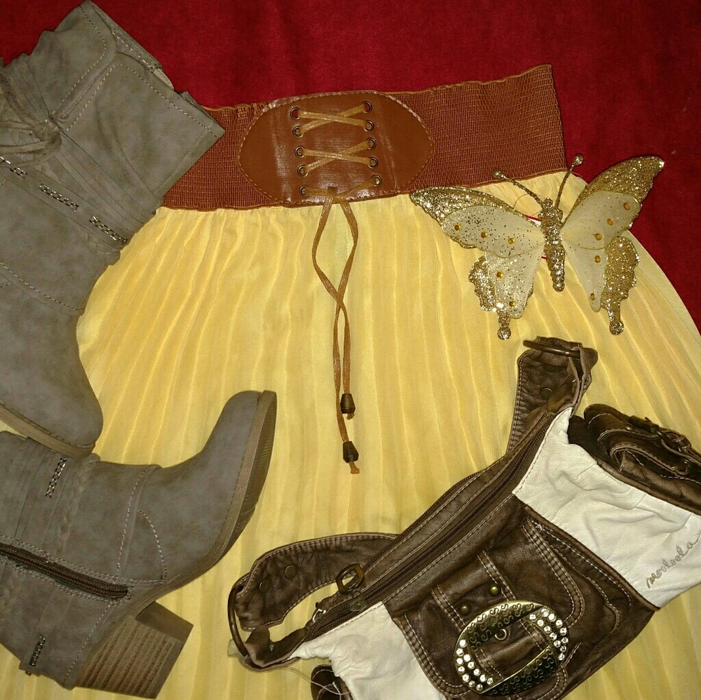 🌟Yellow Pleated High-low Skirt🌟