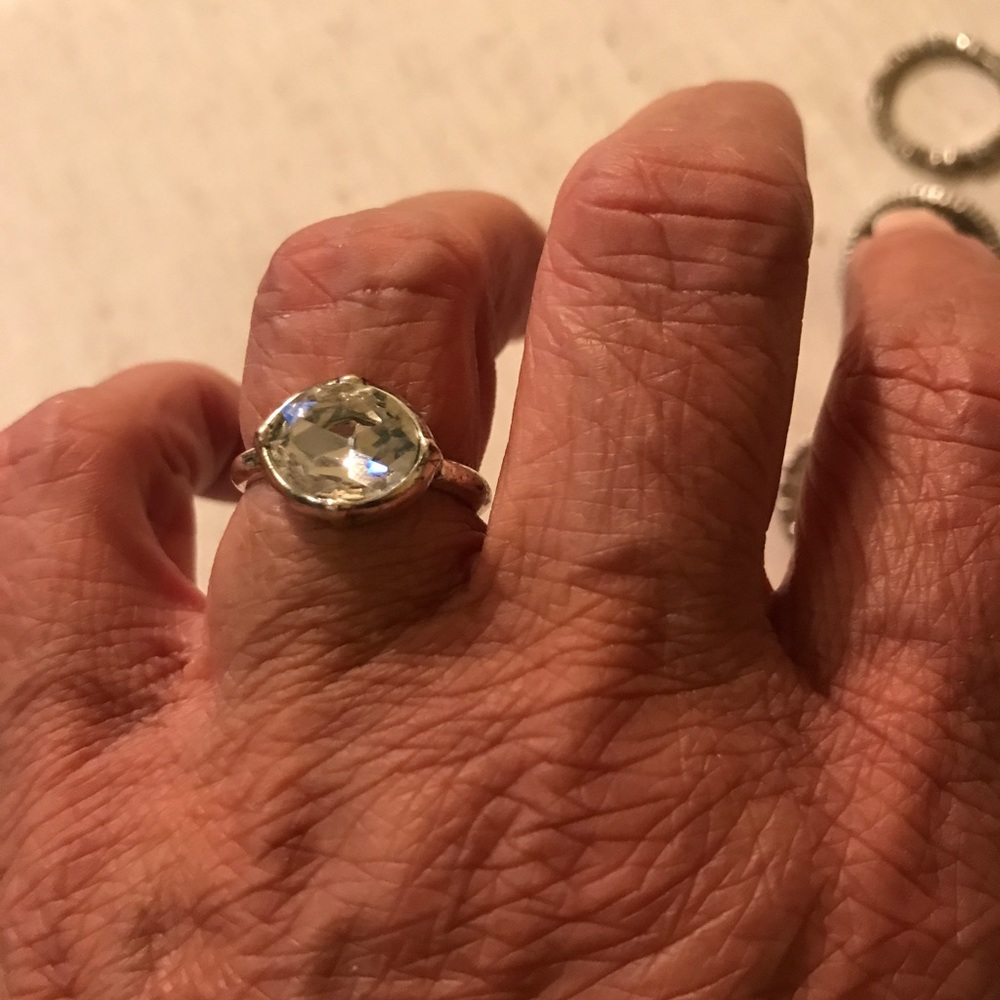Chloe + Isabel size 7 ring
