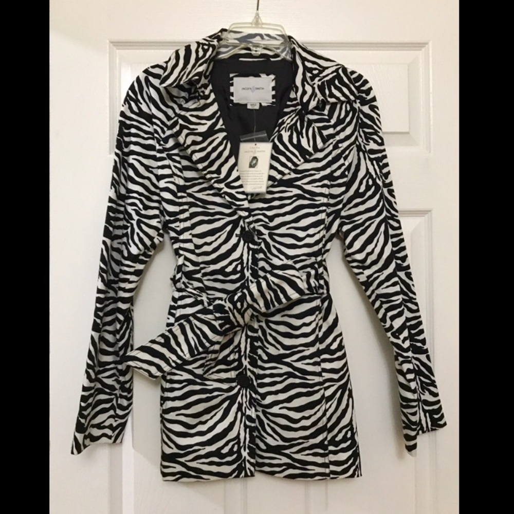 FALL COAT Jaclyn Smith Zebra Print Trench Coat
