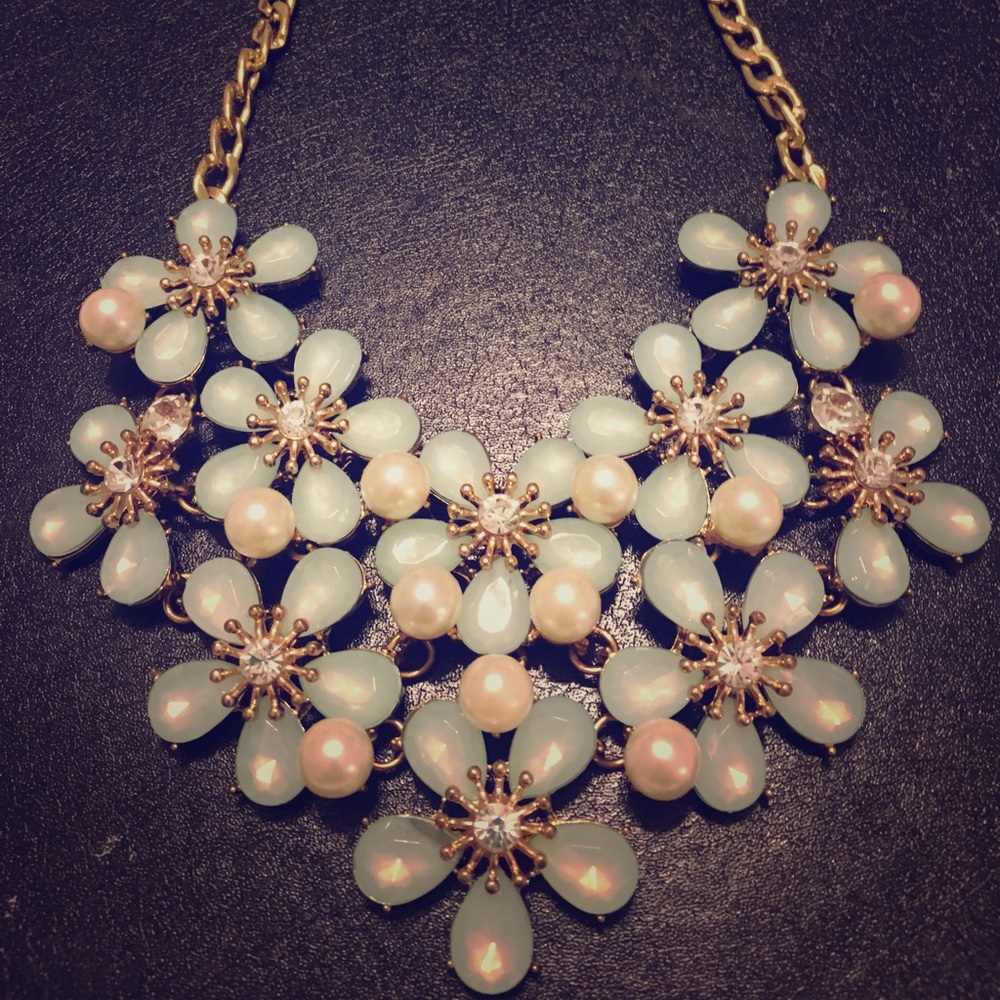 Francesca's necklace