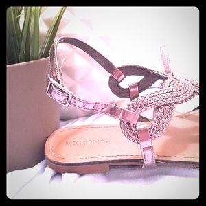 ••🎇🌟Bronze Sandal🌟🎇••