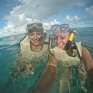 Meet your Posher, Madison