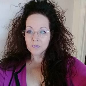 Meet your Posher, Pamela