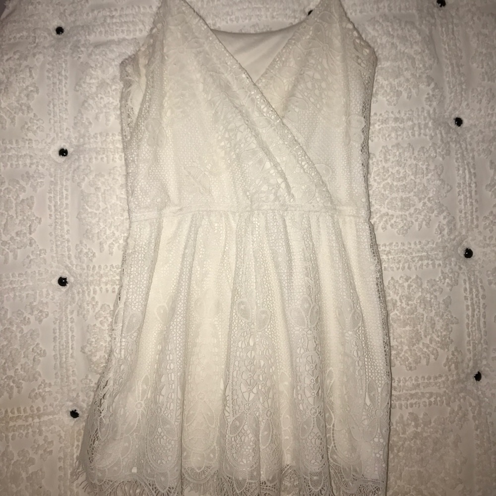 White Lace Romper 🌸