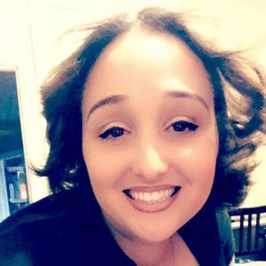 Meet your Posher, Esmeralda