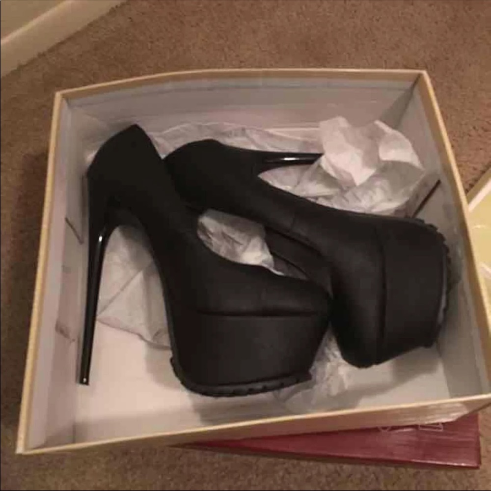Black 6inch Heels