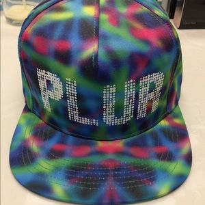 EDC plur SnapBack