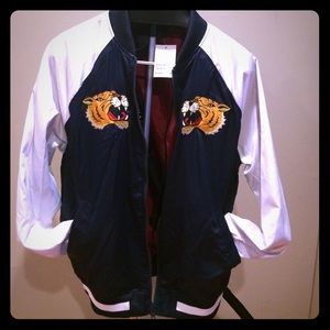 H&M SOUVENIR BOMBER JACKET 💣