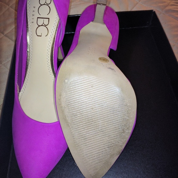 BCBG Shoes - Picture 3 of 3