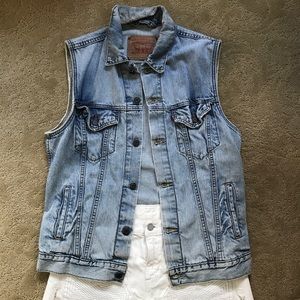 Levi's denim jean vest.