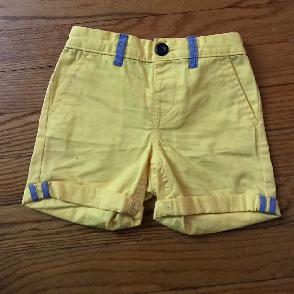 Gently used baby Gap shorts