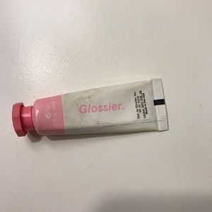 Glossier cloud paint in "Puff"