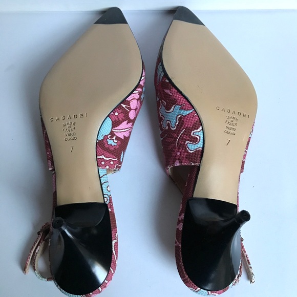 Very Pretty, Casadei Sling Back Heels Like New - Picture 5 of 5