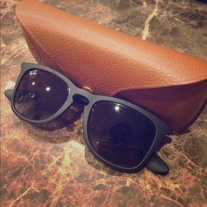 RAYBAN HIGHSTREET SHADES