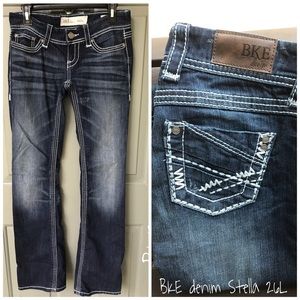 Buckle BKE denim Stella Bootcut Jeans.
