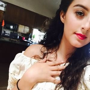 Meet your Posher, Natalia