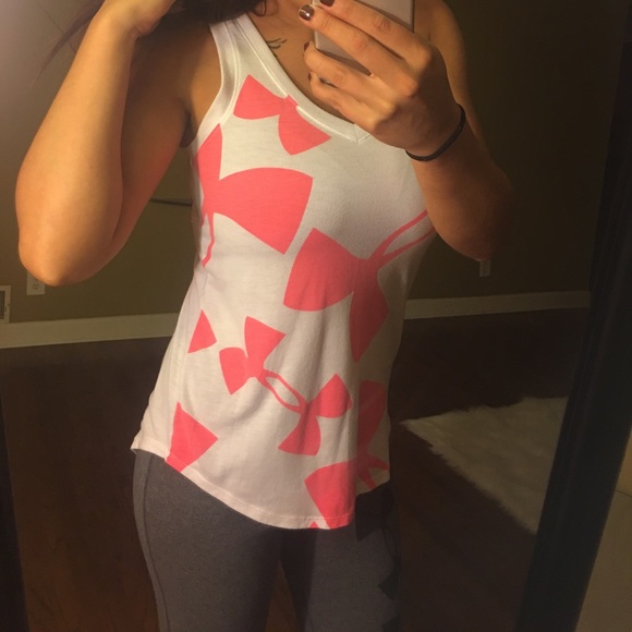 Under Armour Tank Top - Picture 4 of 8