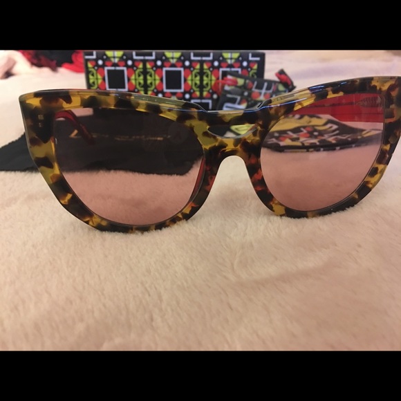 CB BY COCO & BREEZY VESTA SUNGLASSES - WOMEN'S NWT - Picture 2 of 6