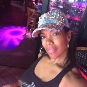 Meet your Posher, Virginia