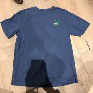 Vineyard vines tshirt