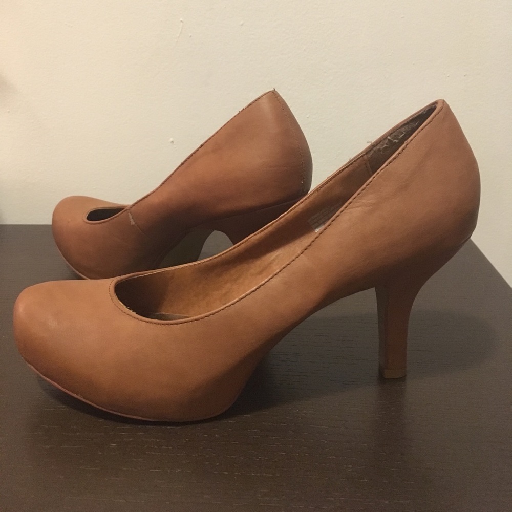 Light Honey color heels