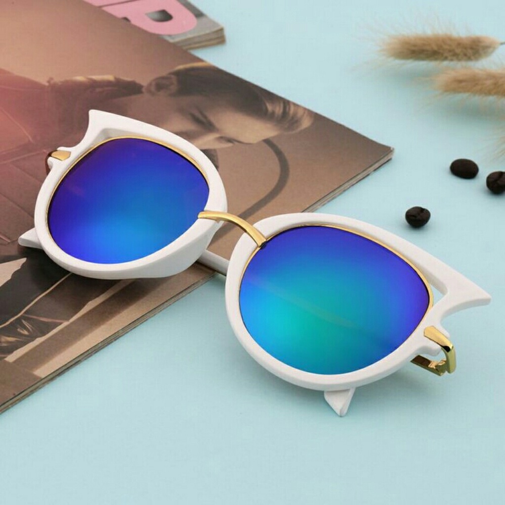 Retro Cat Eye Sunglasses