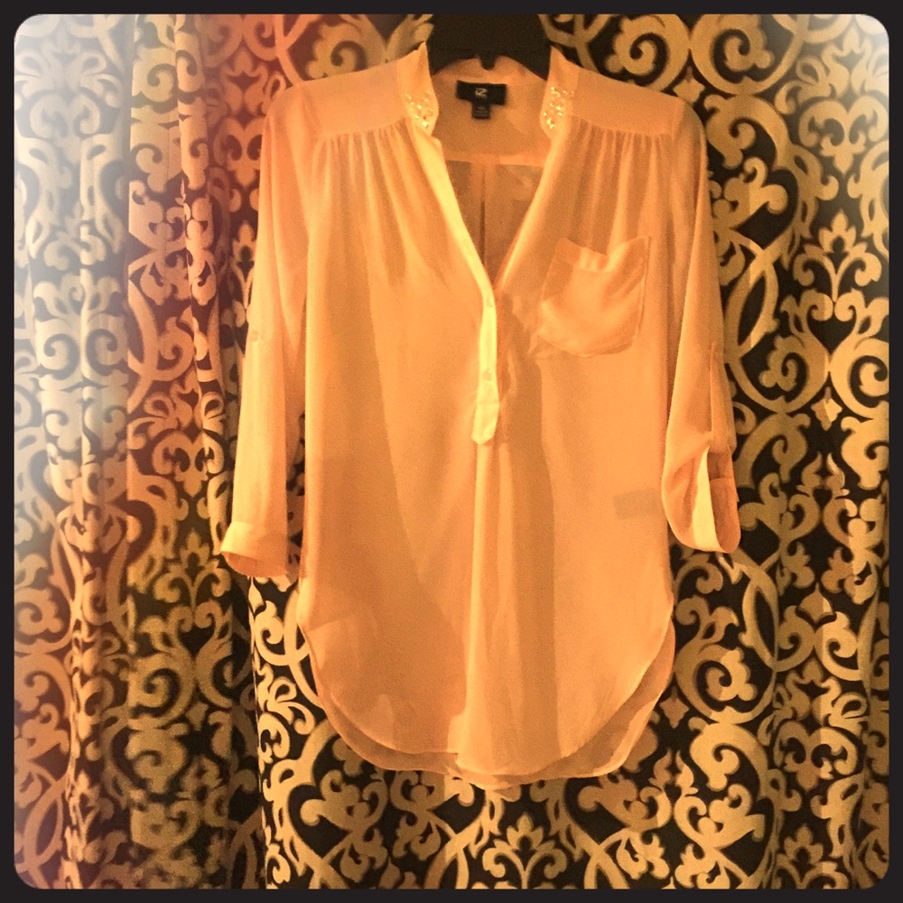 Light pink 3/4 sleeve silky tunic