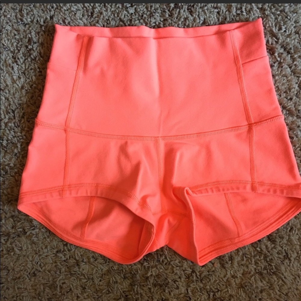 NWOT Lululemon Boogie Shorts/Spandex