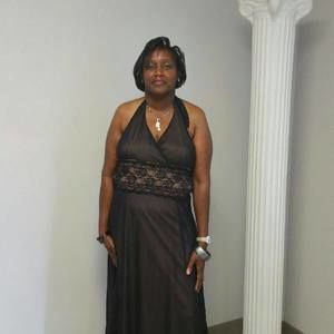 Meet your Posher, Vanessa