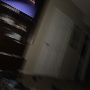 Meet your Posher, Leonela