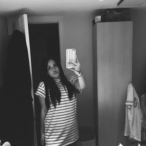 Meet your Posher, Thalia