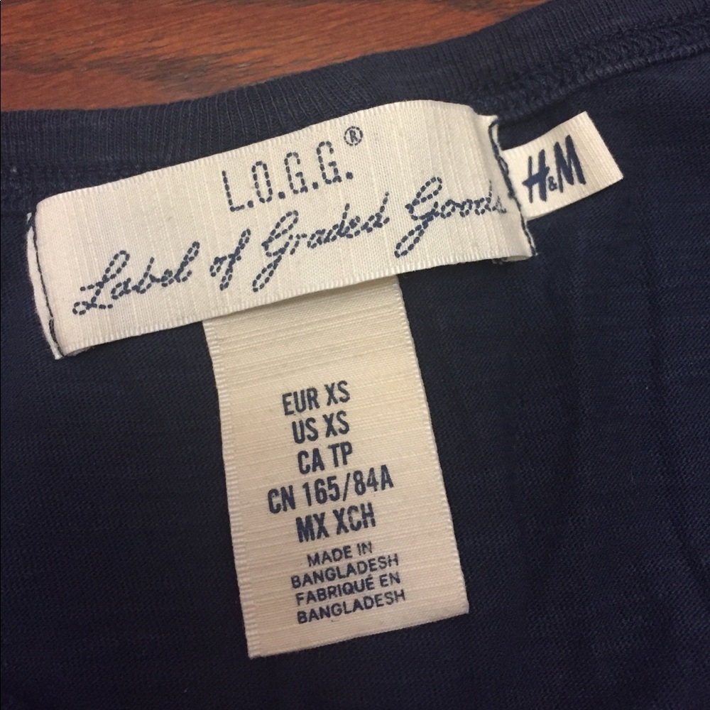 H&M XS Tanktop - Picture 3 of 3