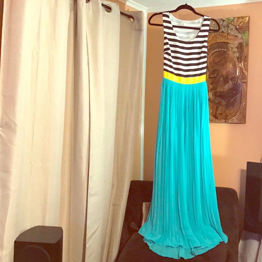 Maxi dress