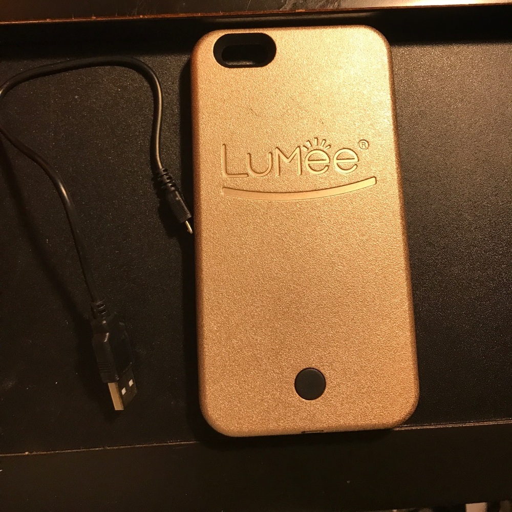 Lumee Case for an iPhone 6s Plus