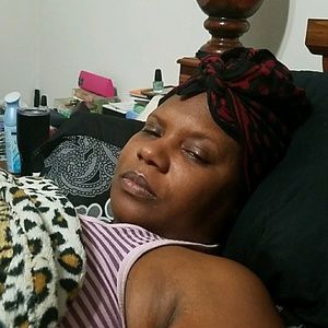 Meet your Posher, Glenda