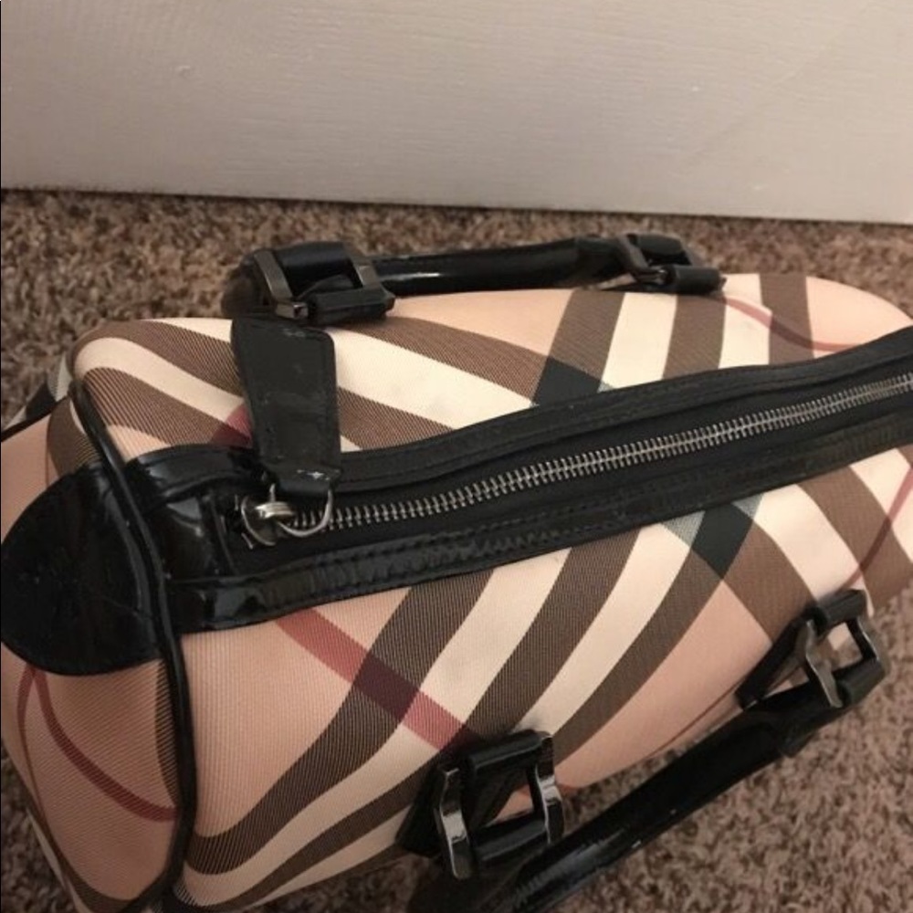 Burberry 'Nova Check' Satchel - Picture 2 of 6
