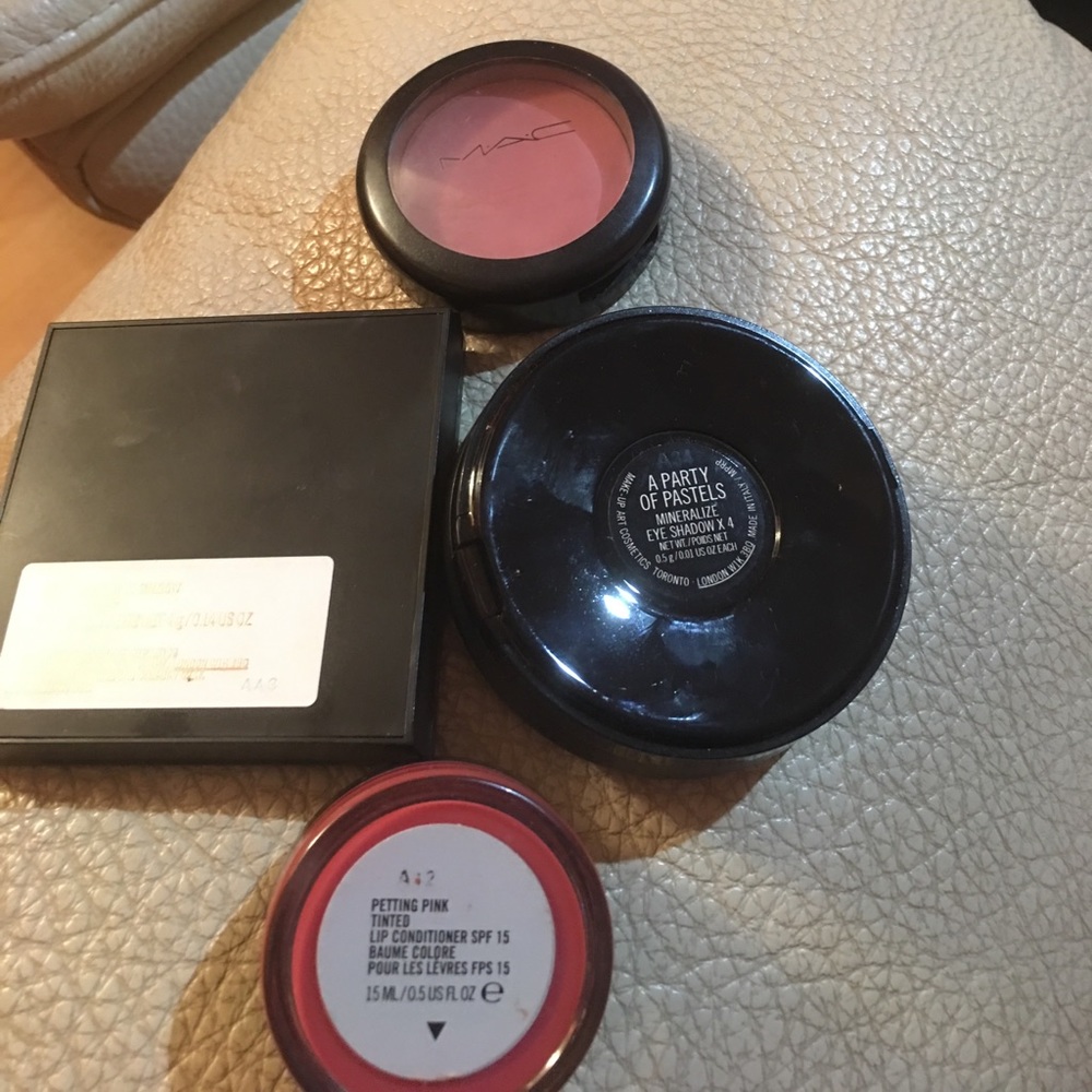 Bundle MAC make up - Picture 3 of 3
