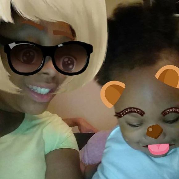 Meet your Posher, Olivia - Picture 1 of 1