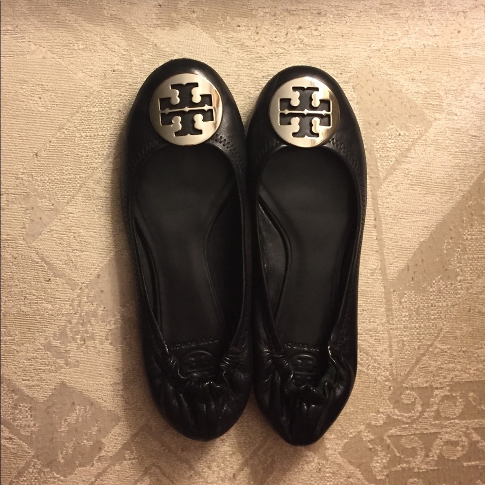 Tory burch Reva flats!