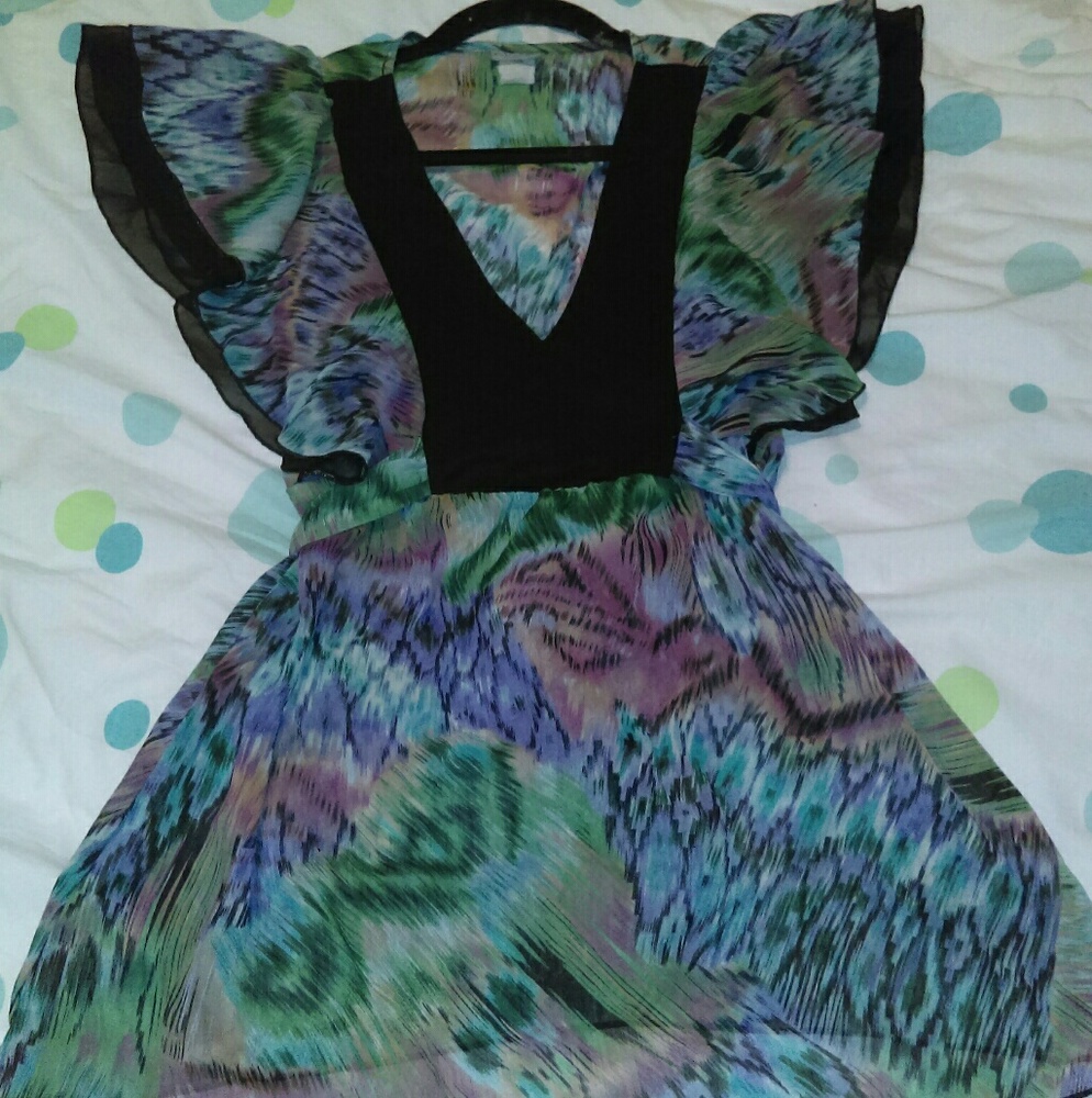 Daytrip sheer tie back blouse