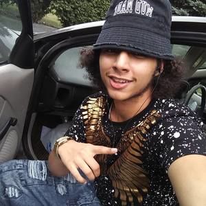 Meet your Posher, Justin