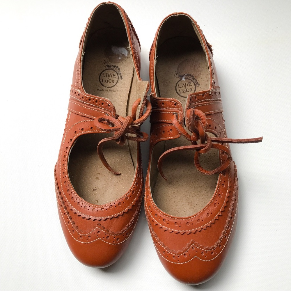 EUC 7.5 LIVIE LUCA Women's Rust Color Flats