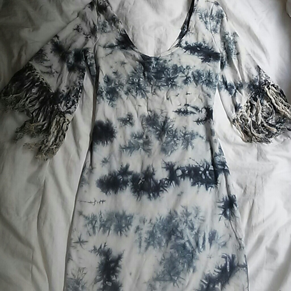 BILLABONG DESIGNERS CLOSET TIE DYE DRESS