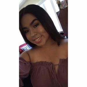 Meet your Posher, Vanessa