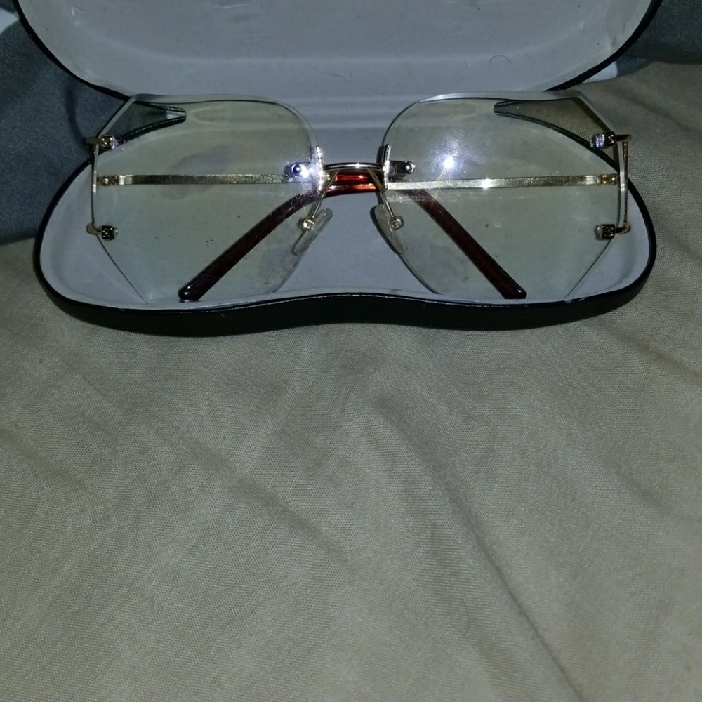 Glasses (Unbranded)