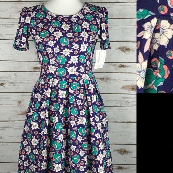 LuLaRoe Amelia M BNWT - Picture 2 of 6