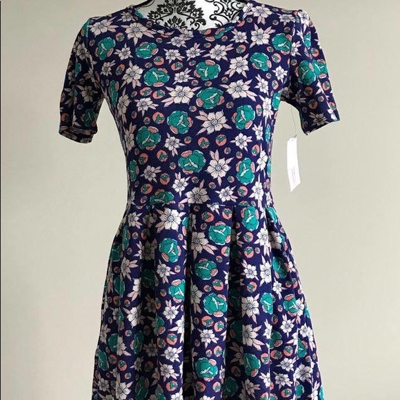 LuLaRoe Amelia M BNWT - Picture 6 of 6