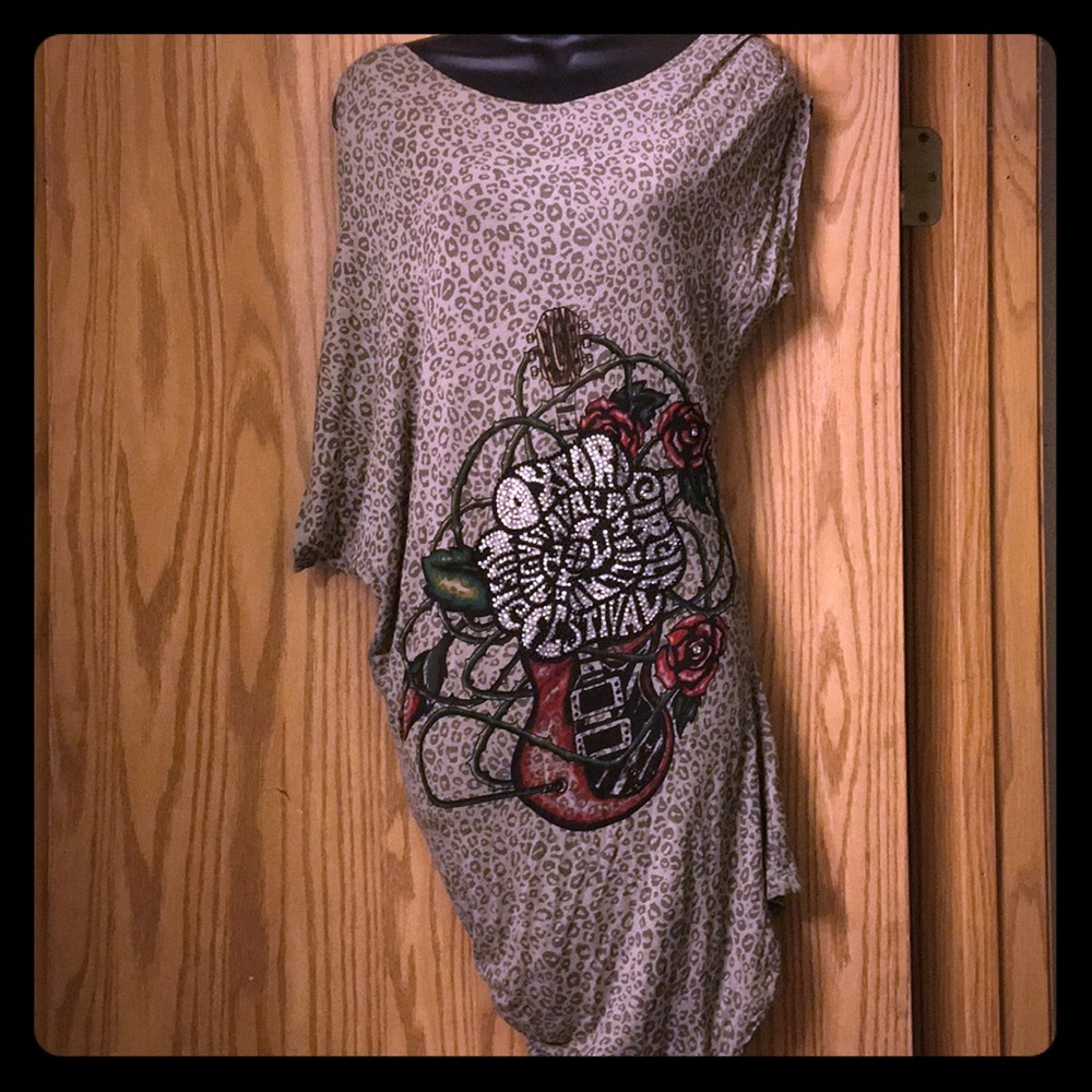 Hi lower shoulders dress