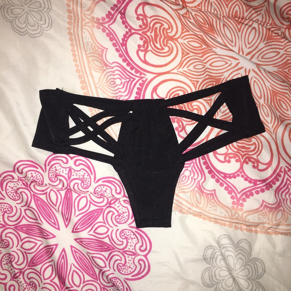 Cut out bottoms
