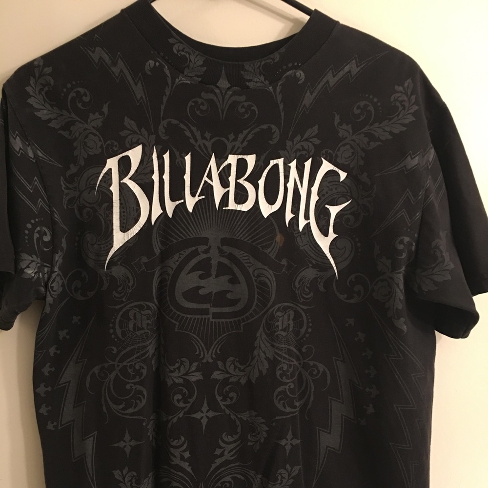 Billabong tshirt
